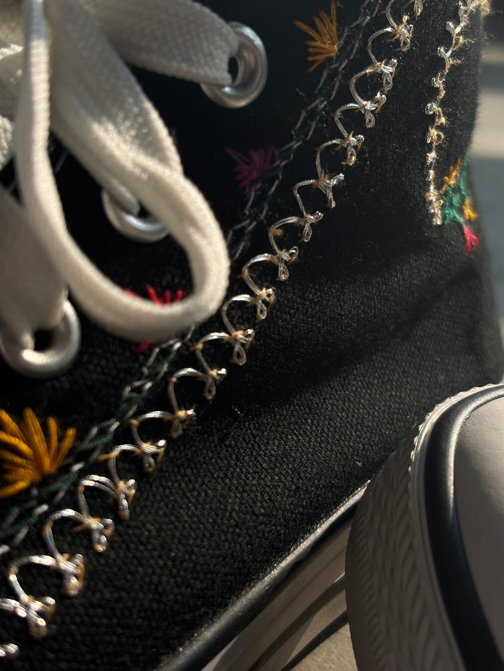 Hand Tilla Canvas Black Shoes