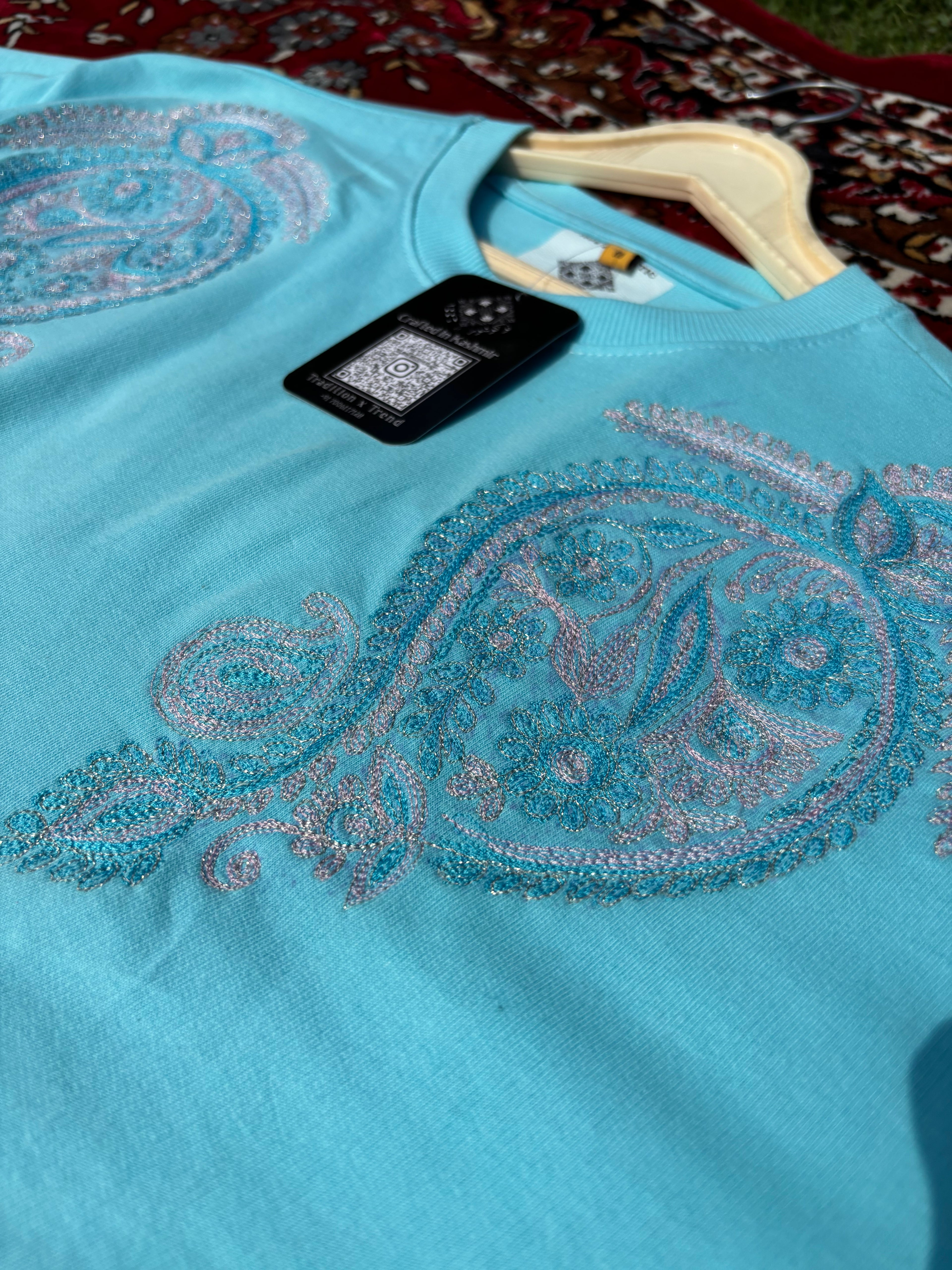 Paisley Pattern Chinar Leaf Shadow Embroidery Blue T-shirt