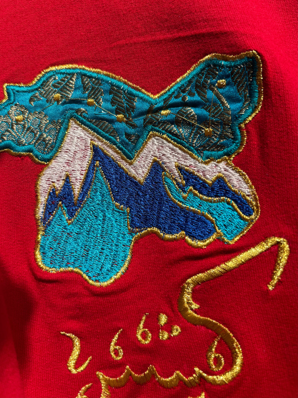 Kashmir Map Chinar Leaf Embroidered Motif Red T-shirt