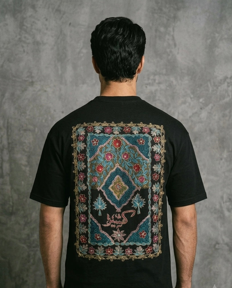 Farsh e Khas Shadow Embroidery Black T-shirt