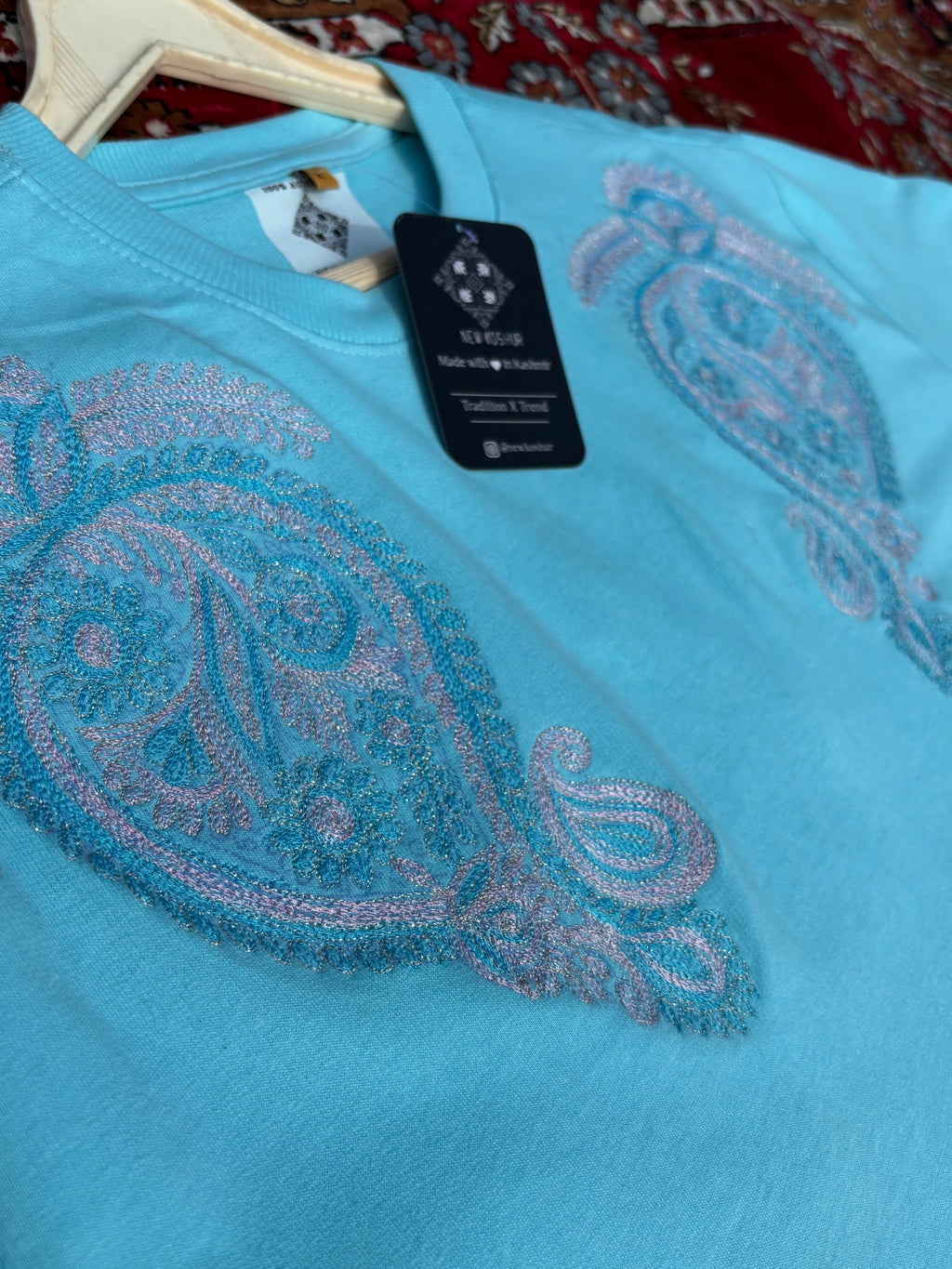 Paisley Pattern Chinar Leaf Shadow Embroidery Blue T-shirt