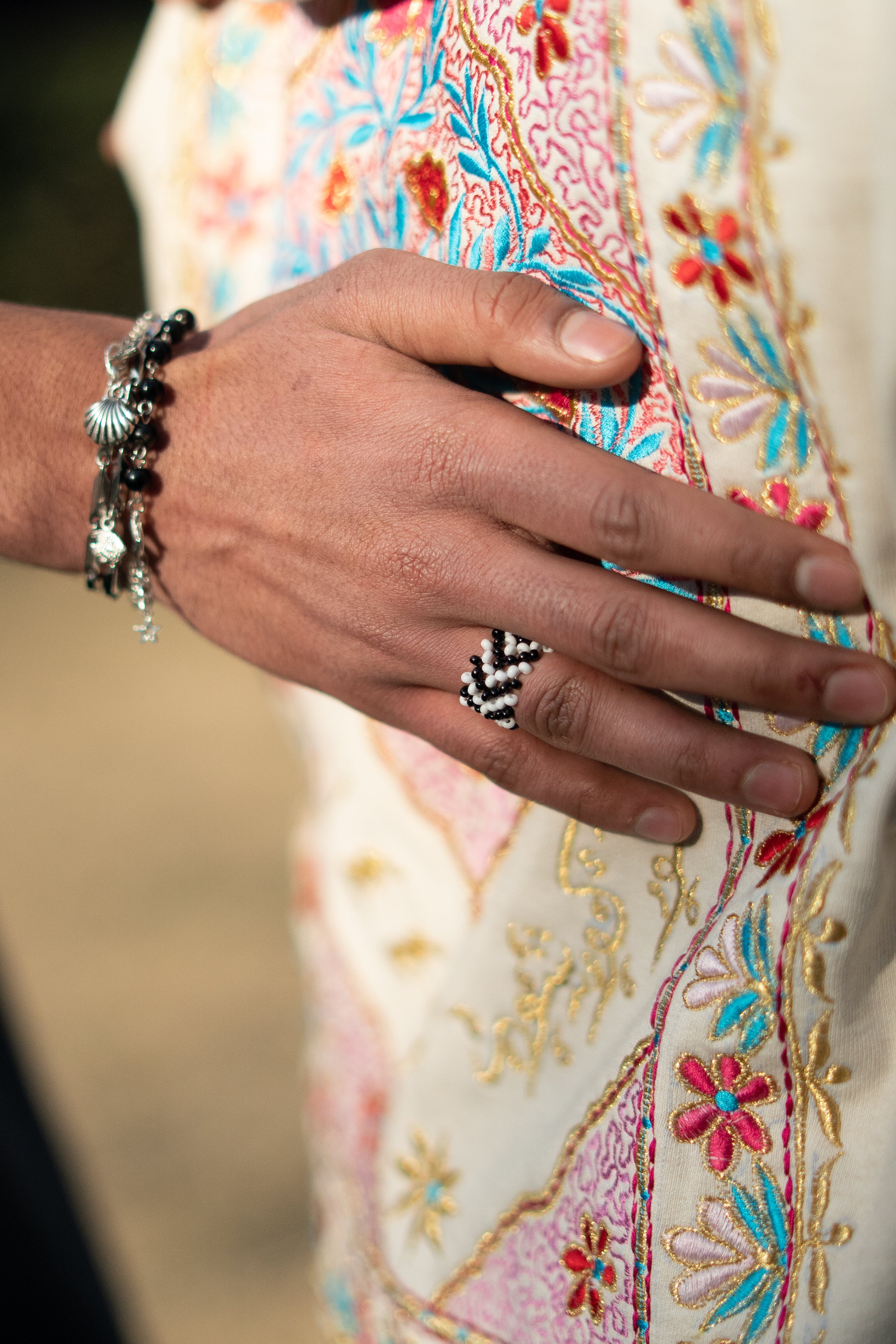 Farsh e Khas off white Hoodie