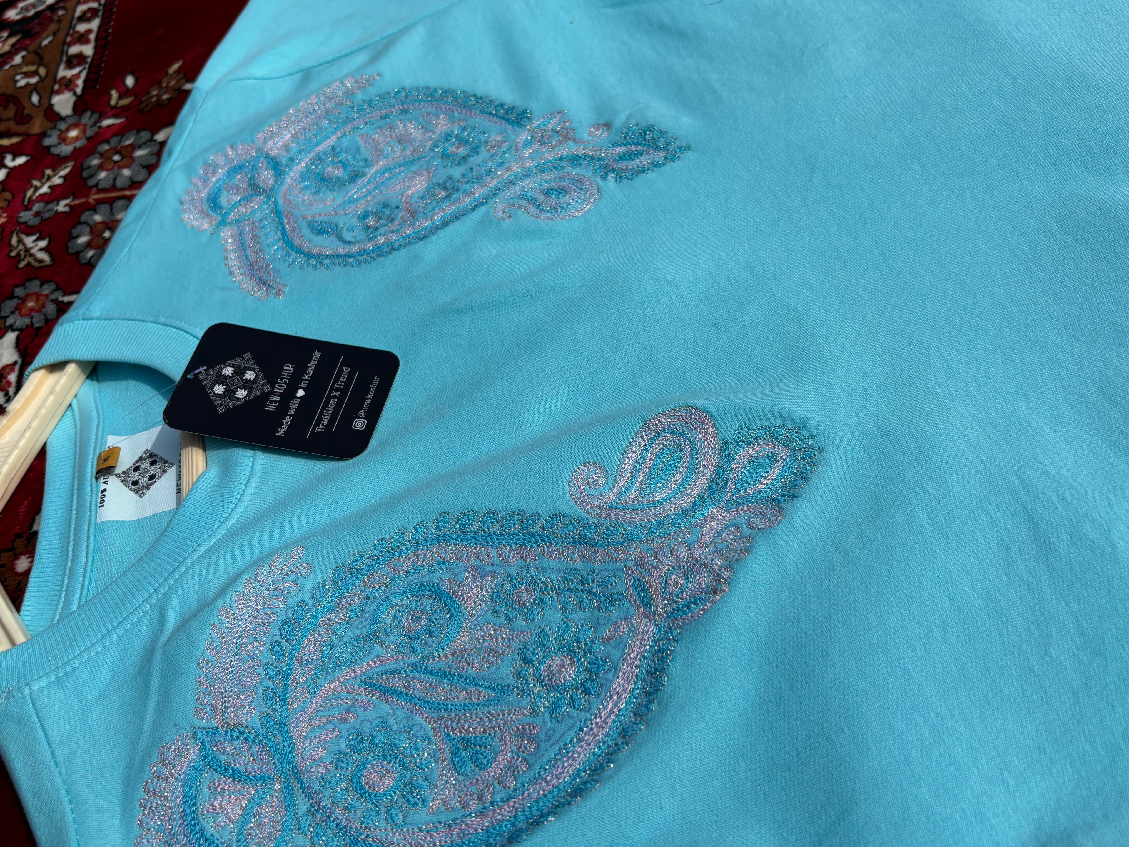 Paisley Pattern Chinar Leaf Shadow Embroidery Blue T-shirt