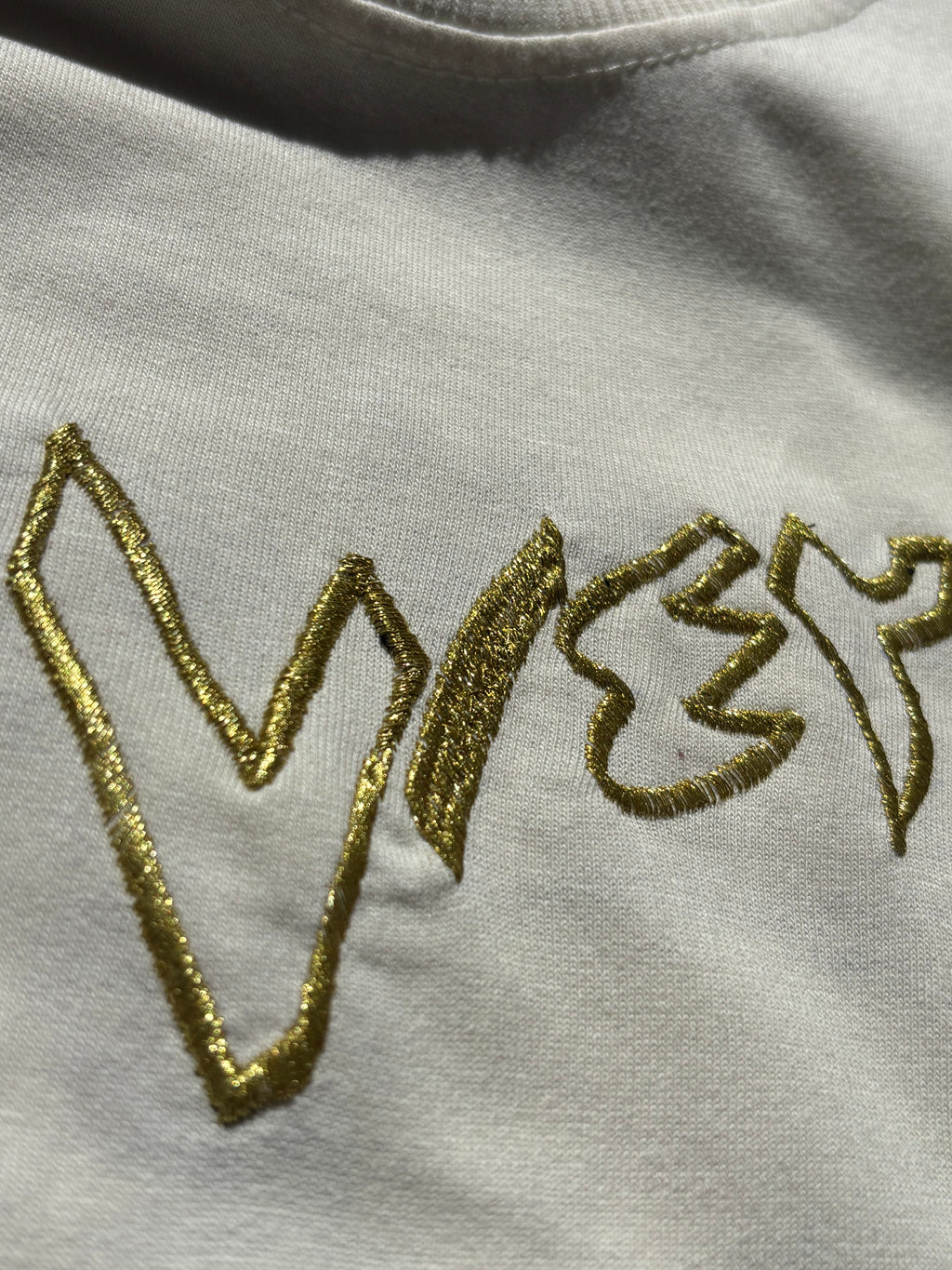Time Does Not Wait for Anyone Arabic Quote Inspired Embroidered Off-White T-shirt